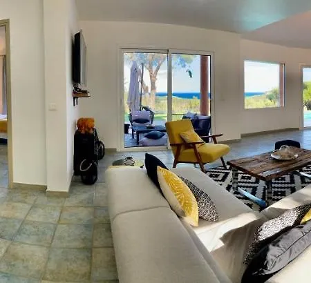 Azura, Vue Panoramique Et Proche A Santa Giulia, Piscine Chauffee Villa *