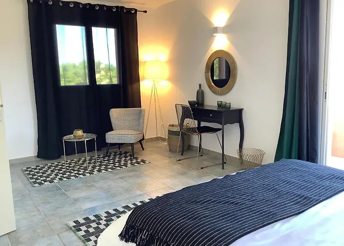 Villa Azura, Vue Panoramique Et Proche A Santa Giulia, Piscine Chauffee Porto-Vecchio (Corsica)